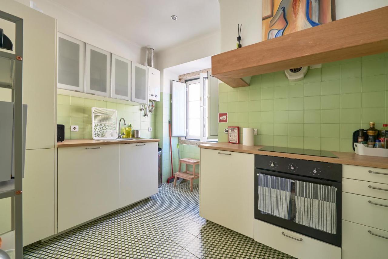 Elegant Riverview Apartment In Historical Lisboa Extérieur photo