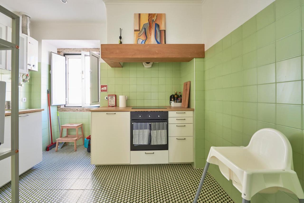 Elegant Riverview Apartment In Historical Lisboa Extérieur photo