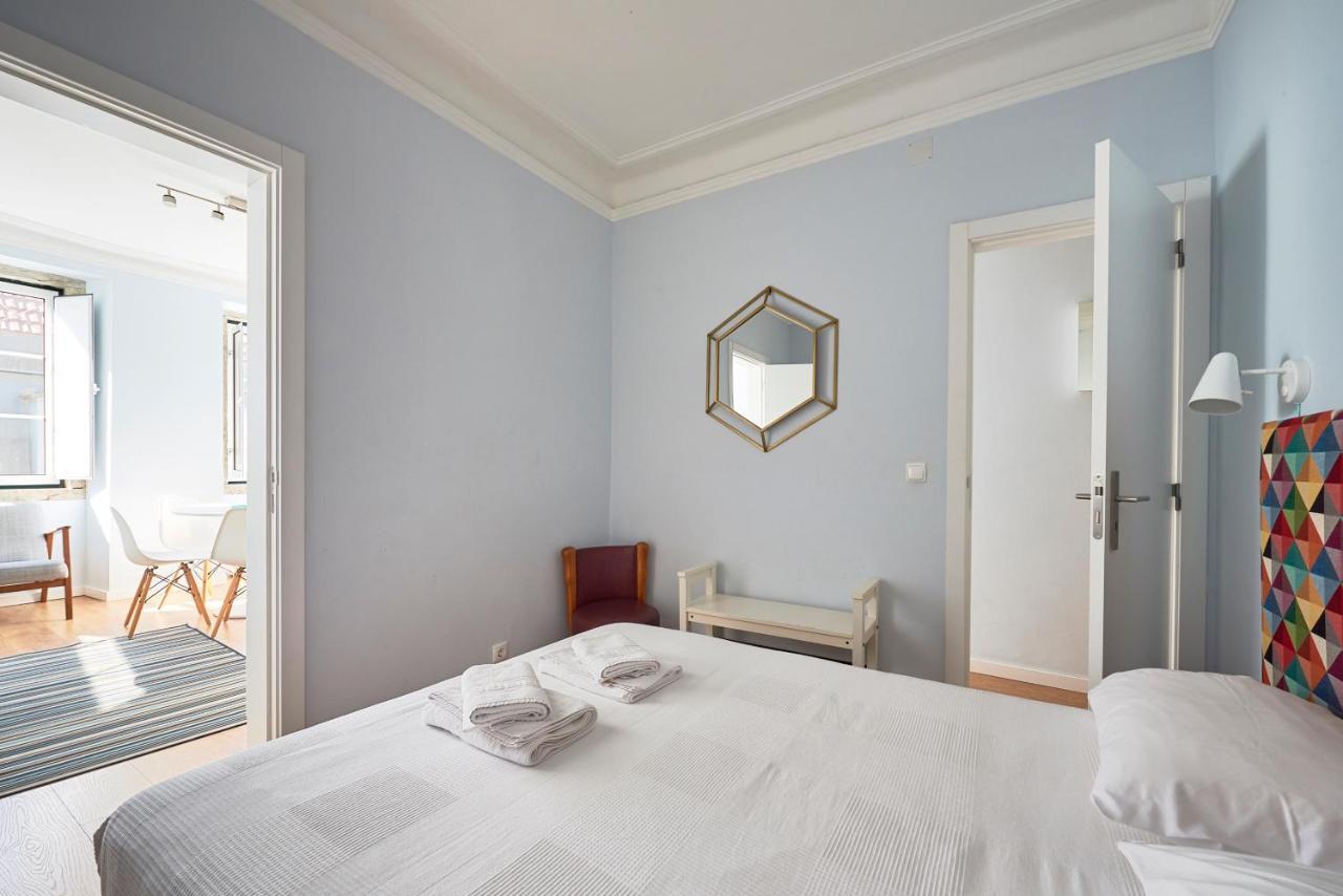 Elegant Riverview Apartment In Historical Lisboa Extérieur photo