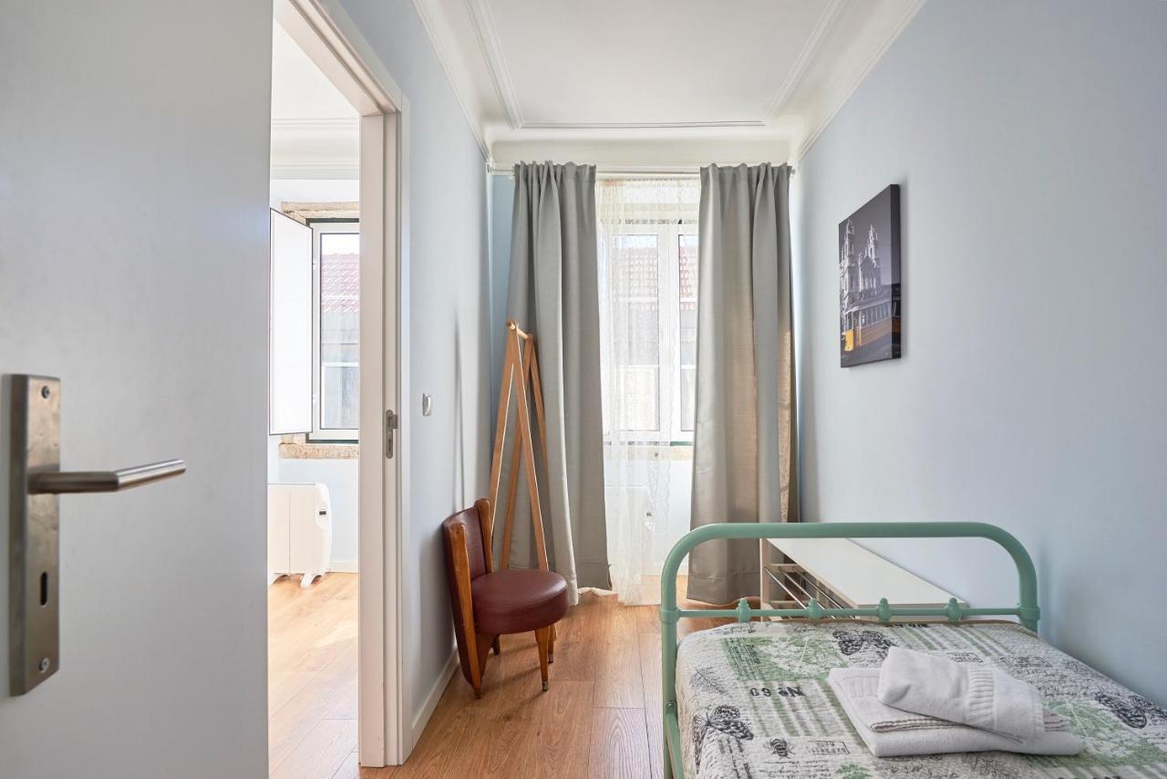 Elegant Riverview Apartment In Historical Lisboa Extérieur photo