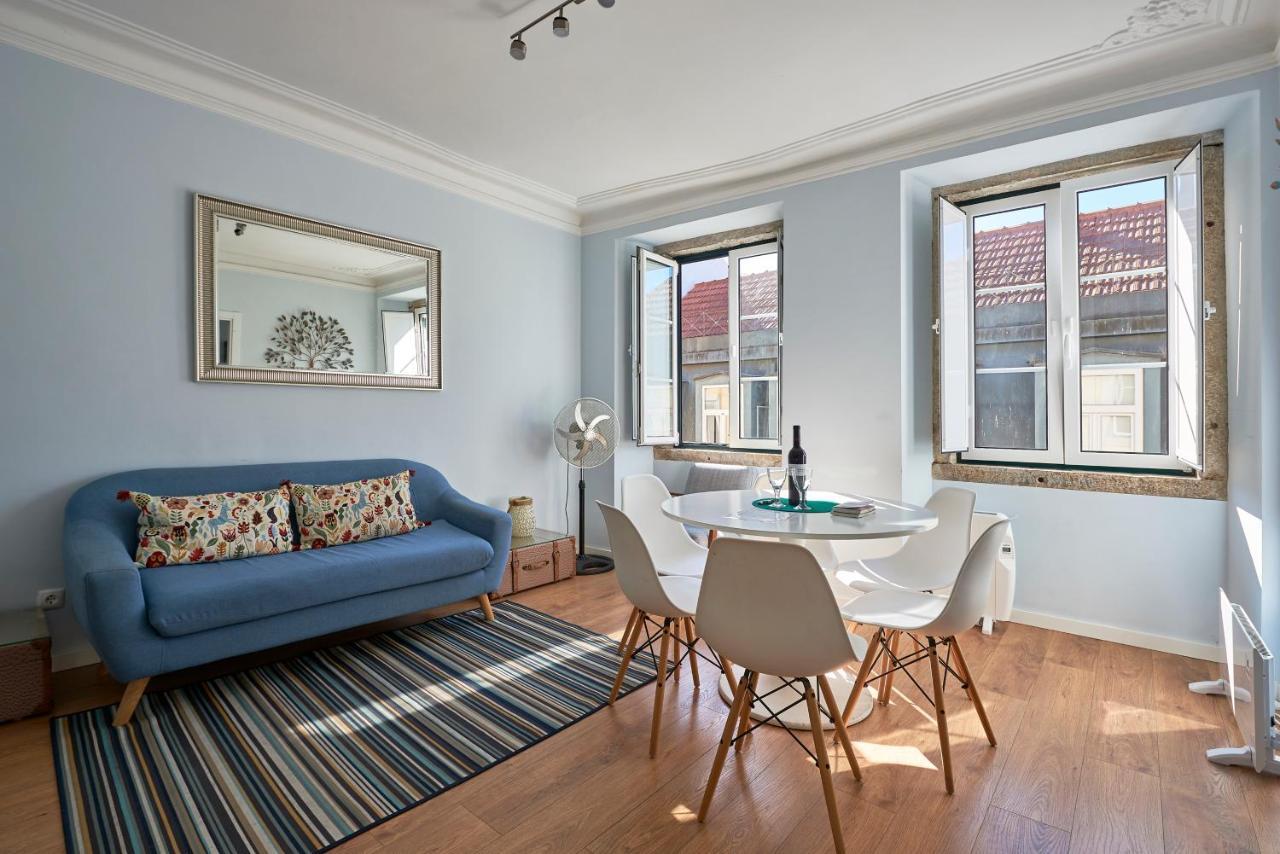 Elegant Riverview Apartment In Historical Lisboa Extérieur photo